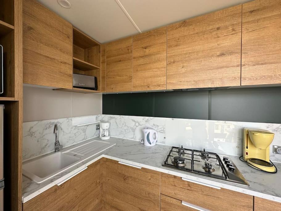 Holiday home O'hara Mobil-home De Gamme A 300m De La Ambleteuse