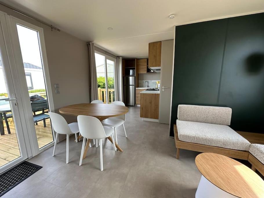 Holiday home O'hara Mobil-home De Gamme A 300m De La